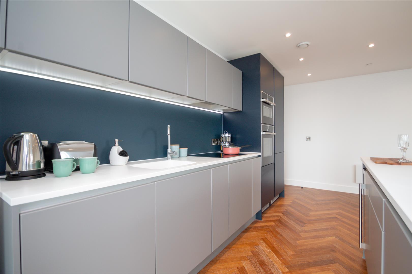 2 Bedroom Apartment To Rent image 7